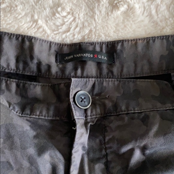 John Varvatos Star USA Camel Print Pants/Jeans - Picture 3 of 8